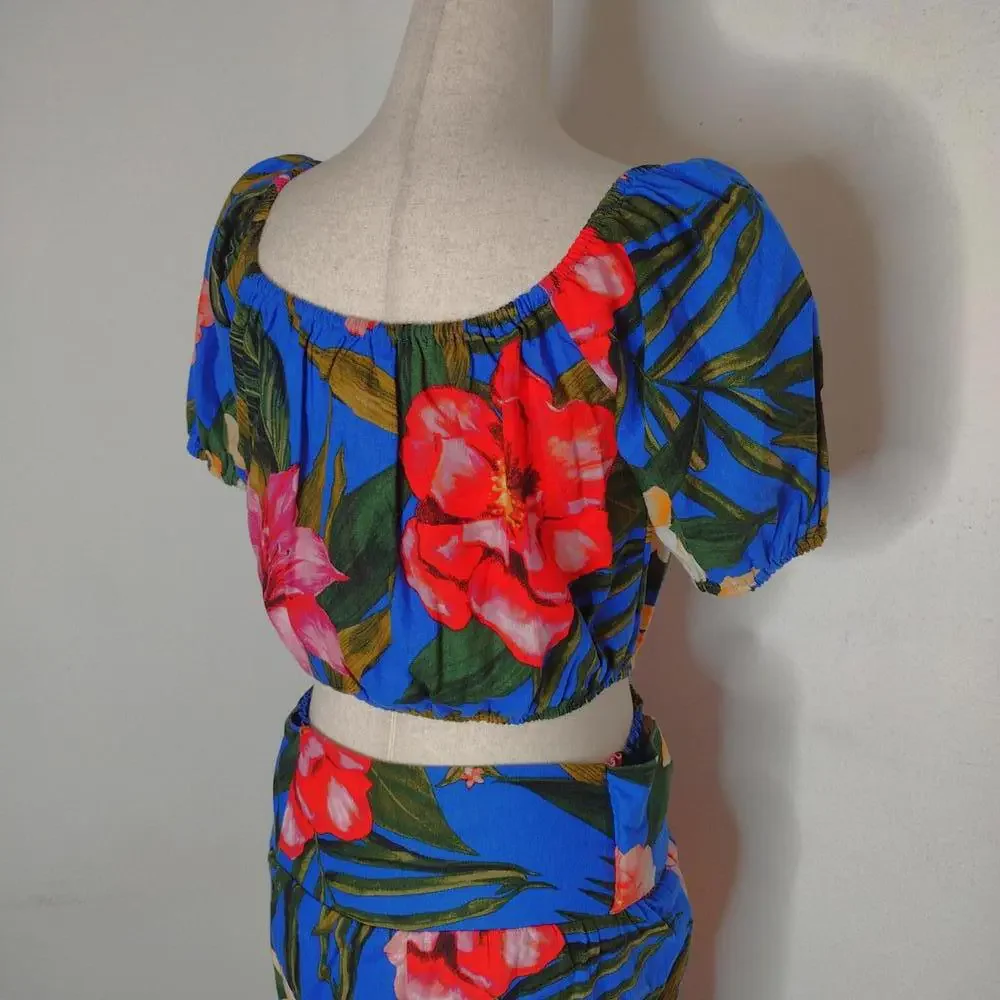 NWT Cupcakes and Cashmere Women's Blue Floral/Blouse and Pants Outfit Size XS